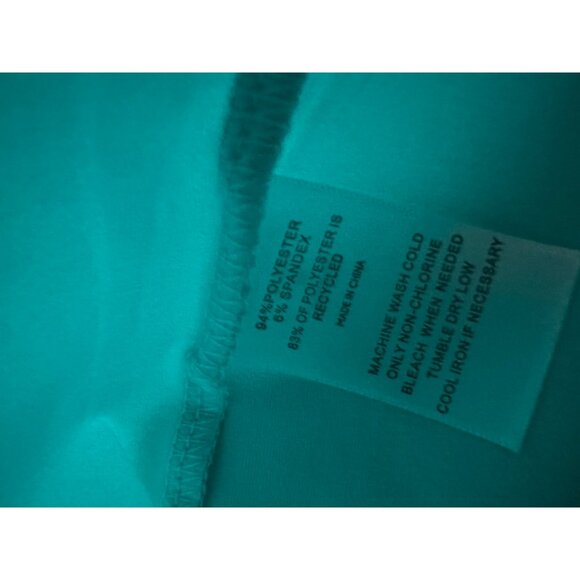 01. Algo Boys Quick Dry Performance Full Zip Sweater Size XL 16/18 NWOT - Picture 4 of 5